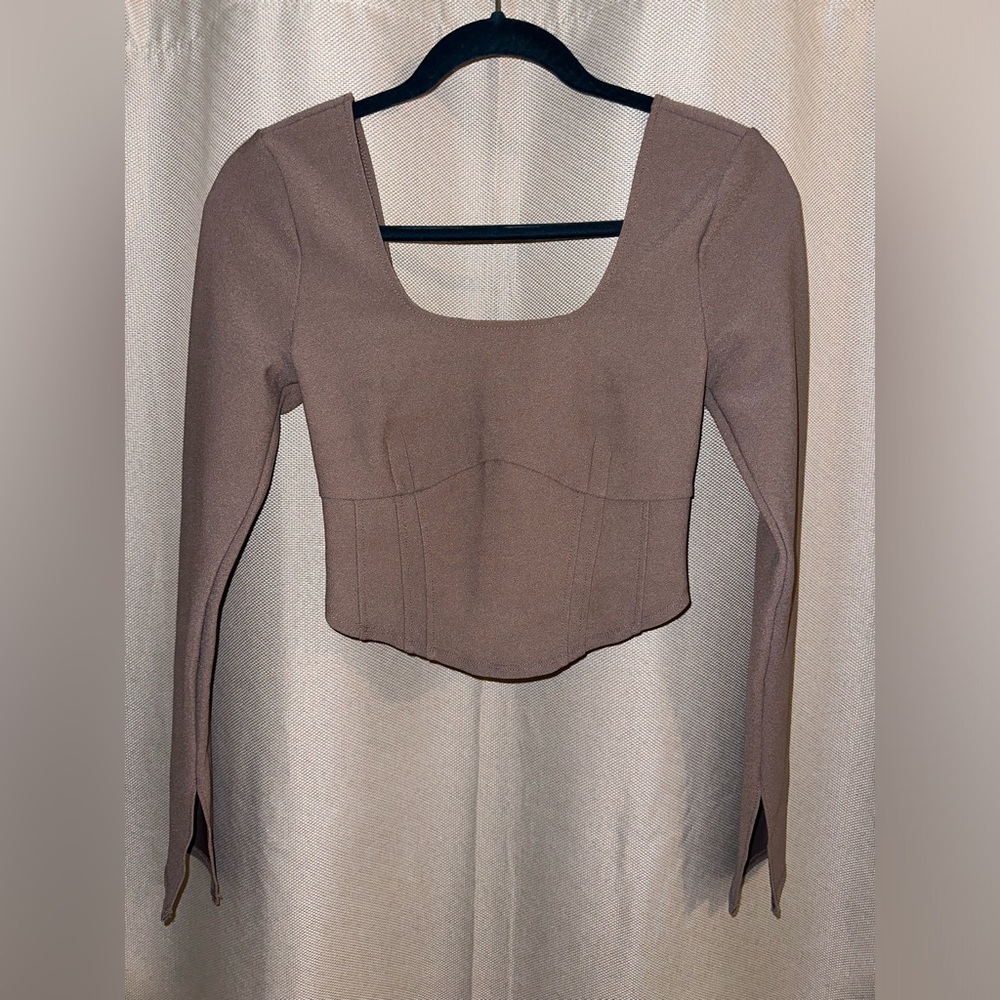 Brown XS Abercrombie crop top. NWT